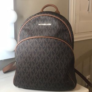 Michael Kors Abbey Large Backpack